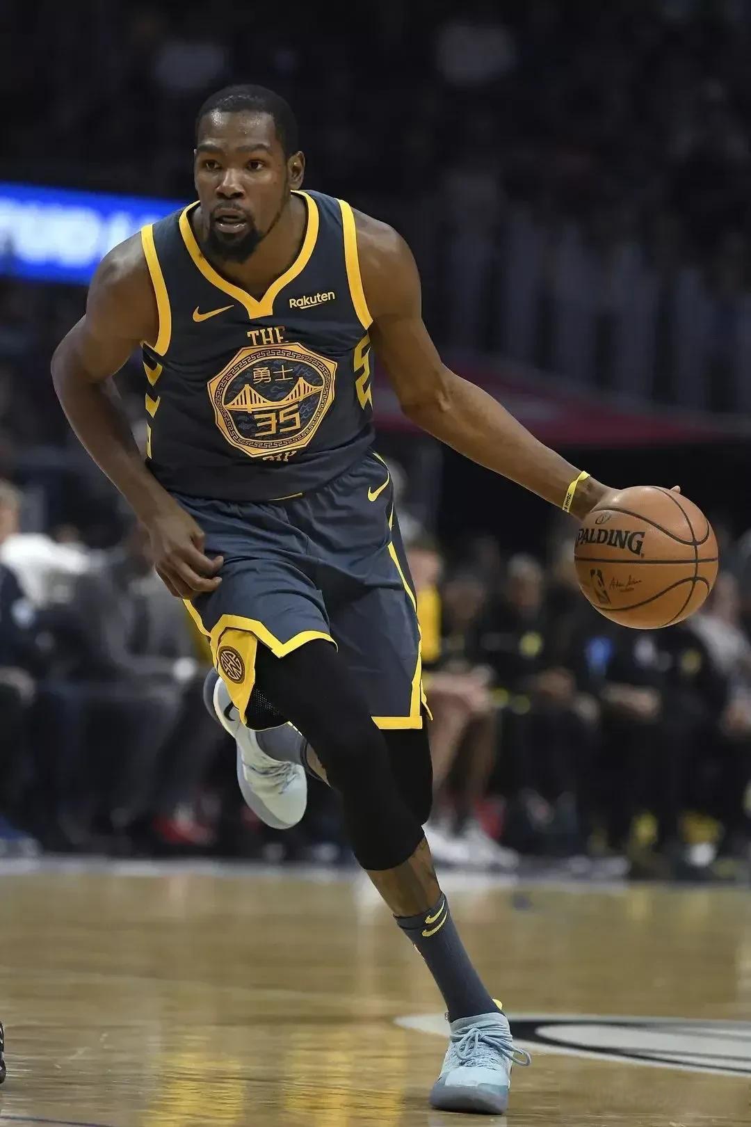 禁赛2场 禁赛2场